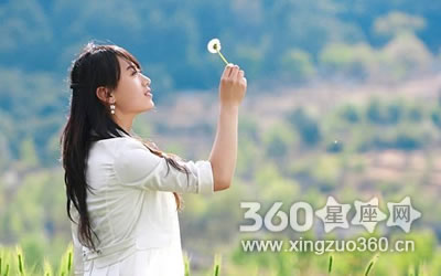 Ϊ��Ư����Ը������ʳ������Ů