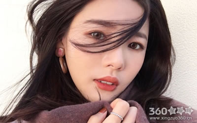 ������Ů����С����Ф��