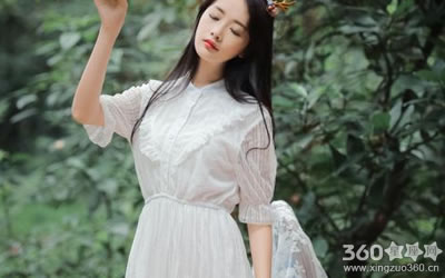 ������Ů�Ѱ�Ǯ��������ױƷ�ϵ���Ф��