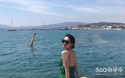 �ܱ�Ů��һ����������ס����Ф��