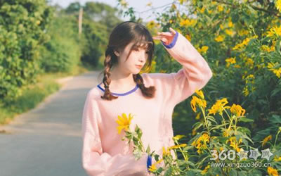 ϲ��������ɫ�۾����˵���Ф