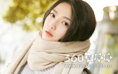 ����Щ����Ů��˵ ��ױ���ǳ�ս��