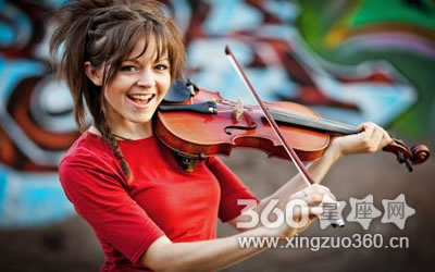 ����Щ����Ů��˵ ��ױ���ǳ�ս��