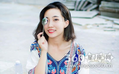 �Ӳ������Ϲ�����������Ů