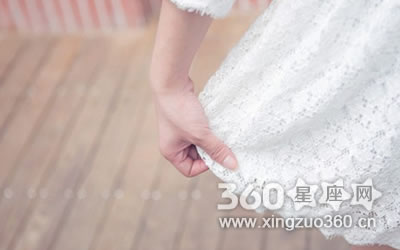 �ٶ� ��ʵ�ǻ�װ��Щ����Ůʵ�ʺ��Ļ�