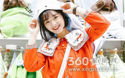 ����ʱ����ʹ��Ǯ�޶ȵ�����Ů