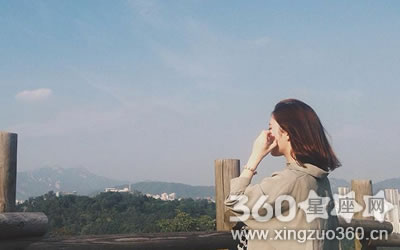 ����С��������ָ����Щ����Ů�᳤��