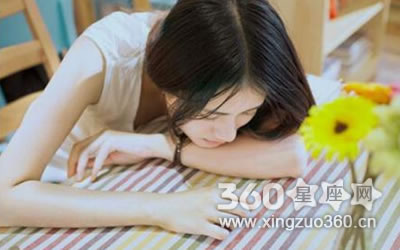 �е�������֢����������˭