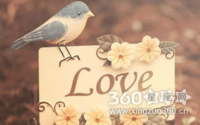 �������Ļ�д�����ϵ�����Ů��