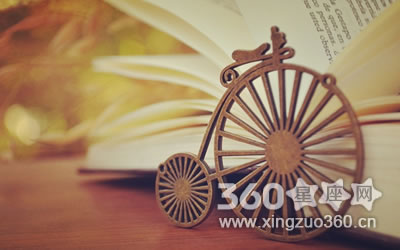 ��������Ů�ѵı�Թ��Ϊ����Ͳ��������