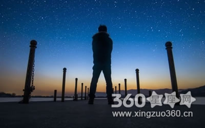 ��������Ů�ѵı�Թ��Ϊ����Ͳ��������