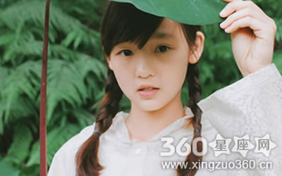 ��Ĭ���ԣ�˵�ľ�����Щ����