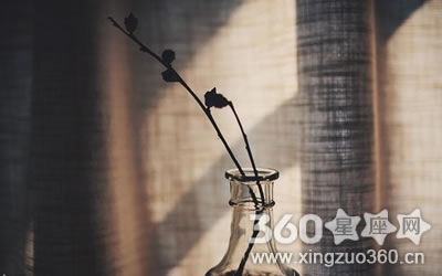 һ������õ�����������˭