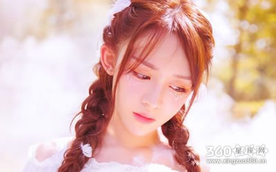 һ���˵�����Ҳ���Թ���������ɫ����Ф