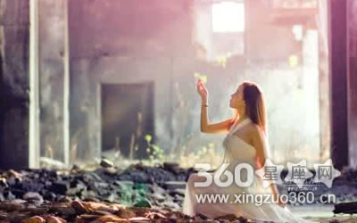 �������� ȴ�������׵�����Ů