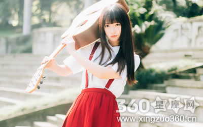 ��������С˵�����Լ������ǵ�����Ů