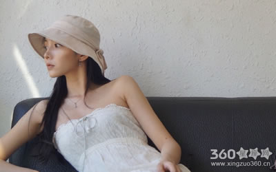 ǧ������Щ��ФŮ������