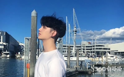 ǧ������Щ��ФŮ������