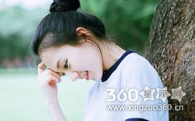 һ����ǰ�� �ͱ�ը������Ů