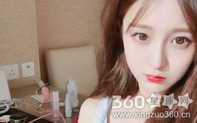 �Ҷ��ҵ�ŮƱ �͸���ƴ������Ф��