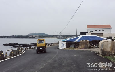 �ϰ�ʱ��ֻ���ݹٷŻ𡱵�������ФŮ