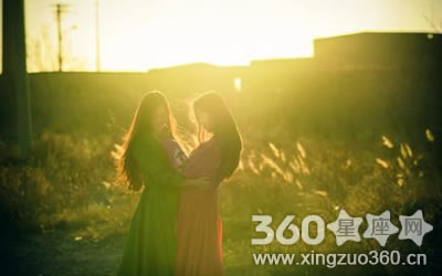 ϲ��һ���˶��������˵�����