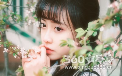 �����¼����ܰ��·��������е�����