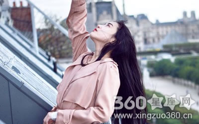 �����ڲμ�ͬѧ�ۻ����ФŮ