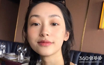 ����ϲ�����ű�¶����ФŮ����û