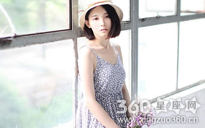 ��Ц������Ů����������