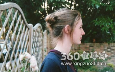 �߼���ǿ �����ó���ѧ������Ů