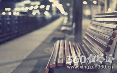 ������Ů������������Ц����Ф��