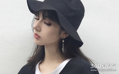 ������ФŮ���ǻ���������ǰ��һЩ���˵�����