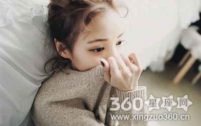 û����ֻ������ڵ���ФŮ