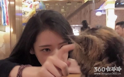 �ڹ������е�ʶ��־��ǿ����ФŮ