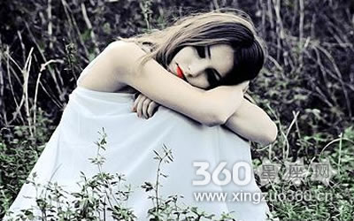 ���������������ȥ�İ�����Ů