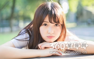 ������Ӱ��Щ������һ����Ӱ��