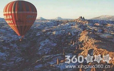 ��Щ��ФŮ��ѱ���ĬĬ������