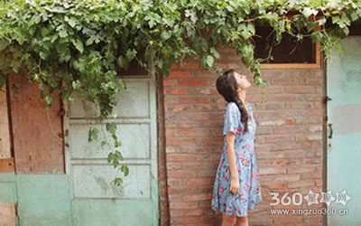 ϲ������ ��Щ��ФŮ�����ױ���ë