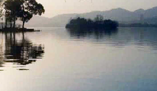 ������ʫ��