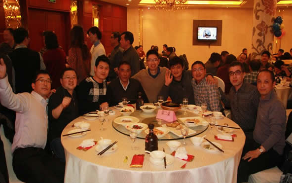 ���չ�˾�۲͵�˵˵