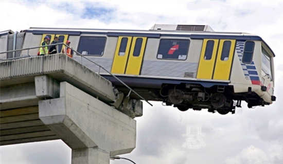 �������ռ�ʵ����