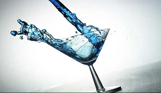 ���͵����