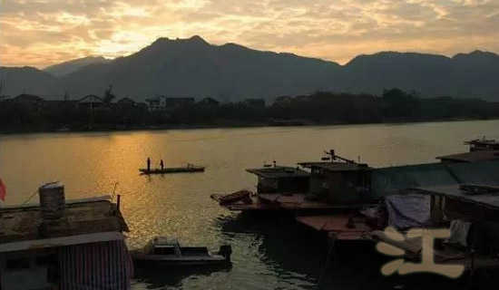 ���ִ�ʫ��