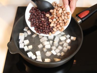 ������ͷ��ˮ������