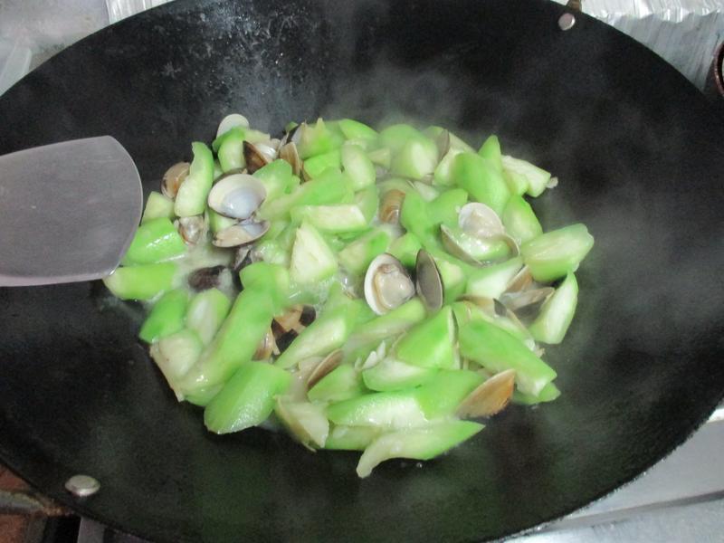 ���۳����˿�ϵ�����