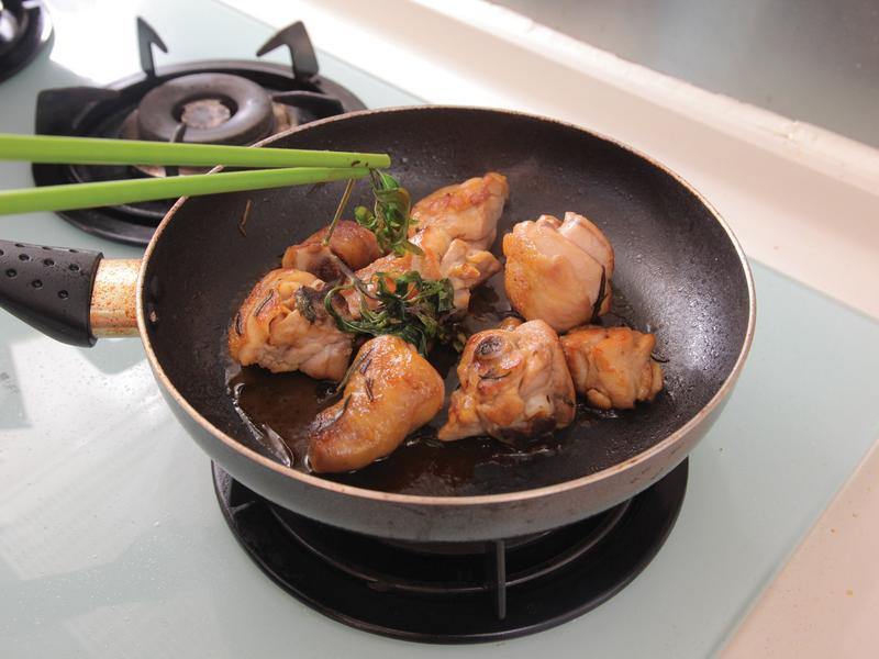 �Ե���������������