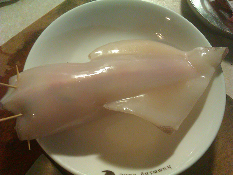 ��ɫ�⻨֦������