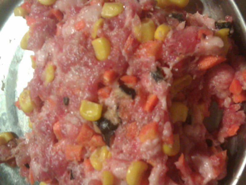 ��ɫ�⻨֦������