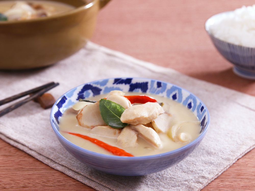 泰式椰汁鸡煲的做法